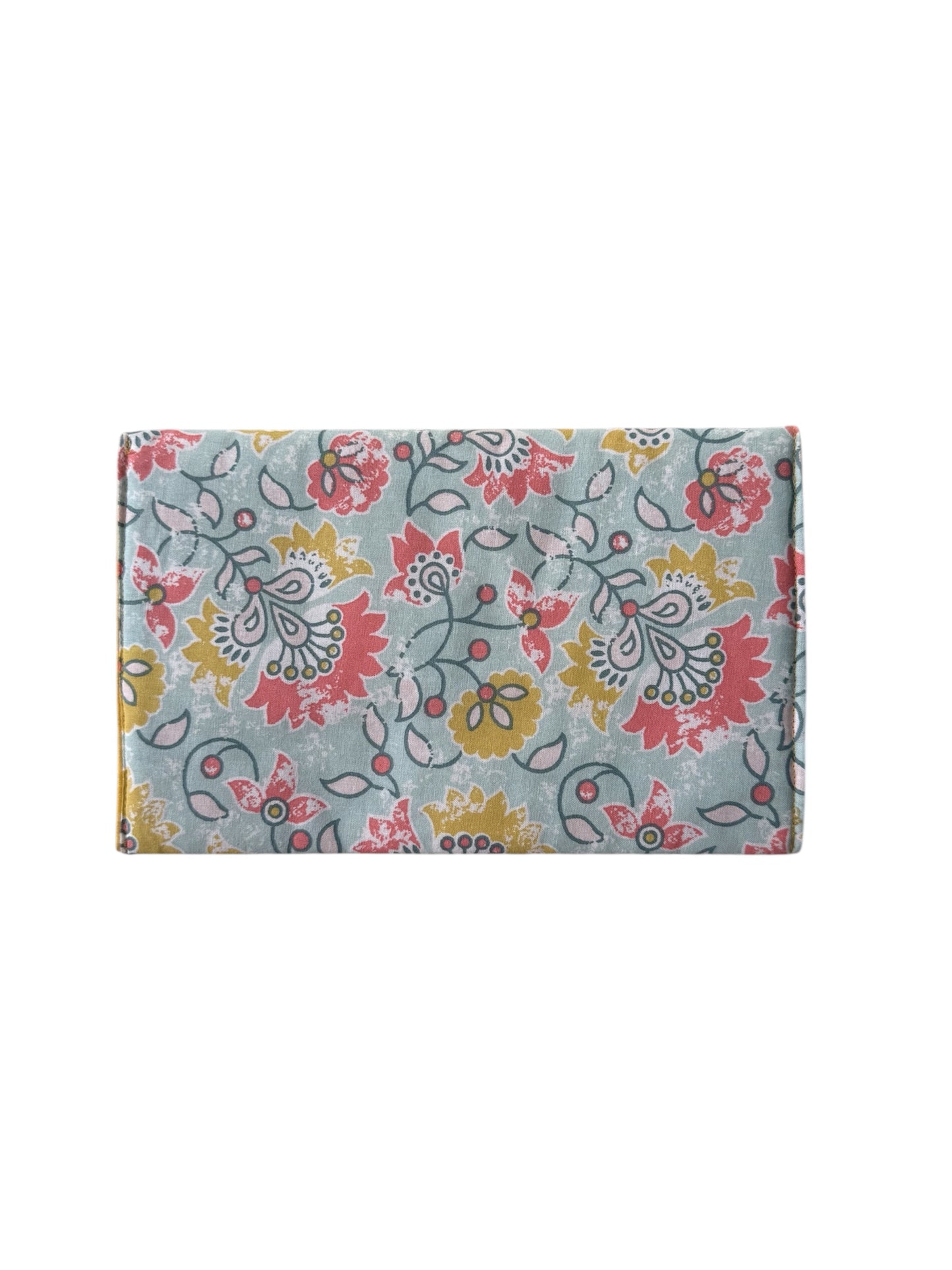 Bolso con estampado floral azul celeste