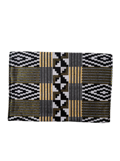 Bolso con estampado en blanco y negro